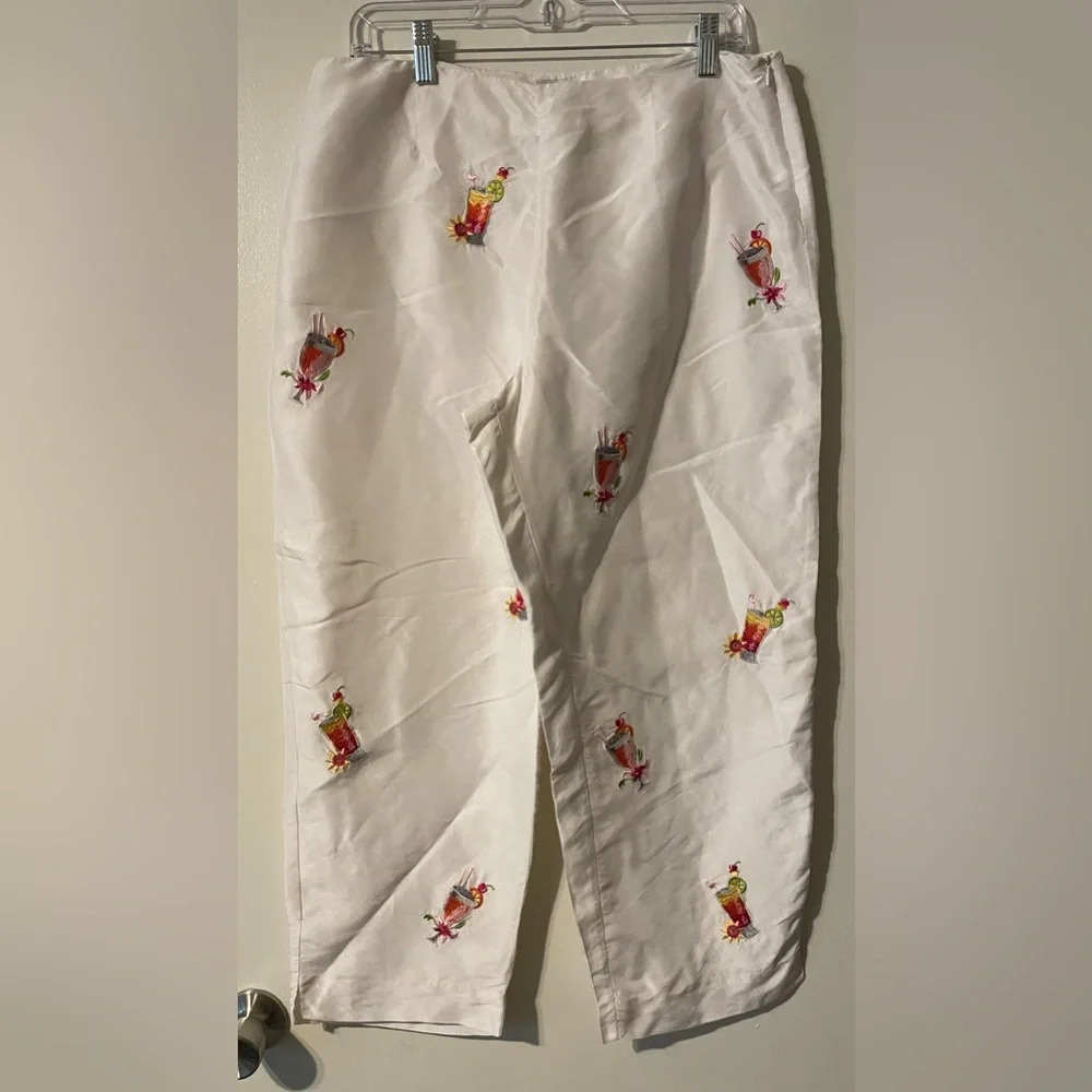 Allison Taylor 100% Silk White Cropped Embroidered Appliqués Pant Size 12